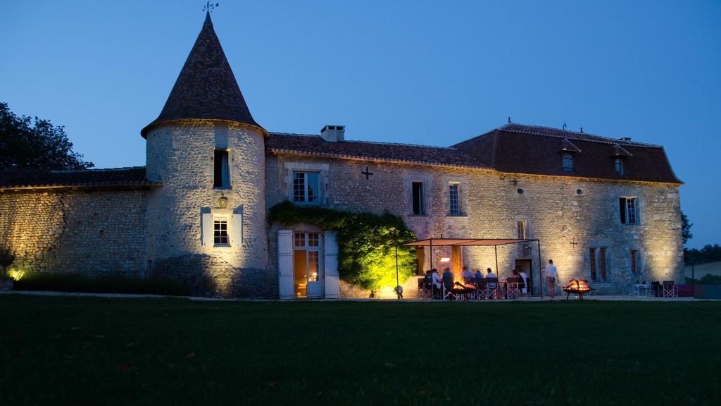 Chateau De Lerse Bed and Breakfast Perignac  Esterno foto